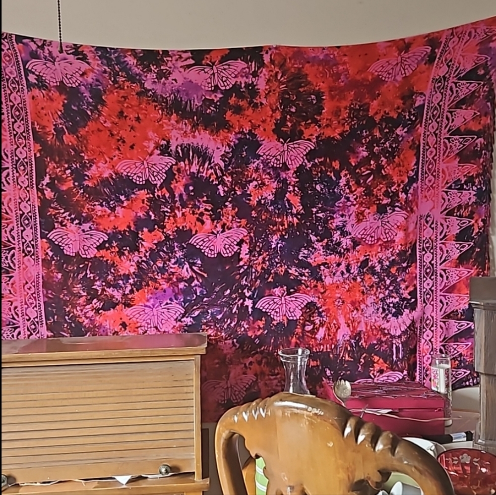 100% rayon xxlong bright tapestry w butterflies